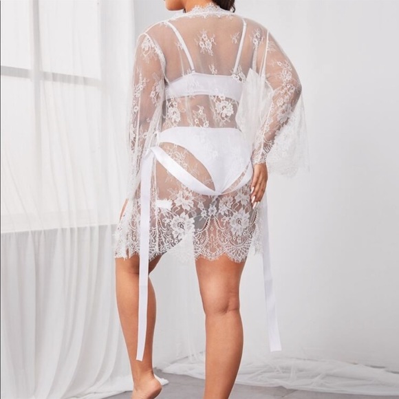 NEW•L•ISLA WHITE EYELASH DELICATE LACE ROBE W RIBBON - Picture 3 of 12